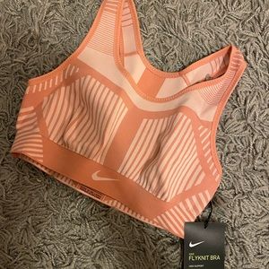 NWT Nike flyknit sports bra pink